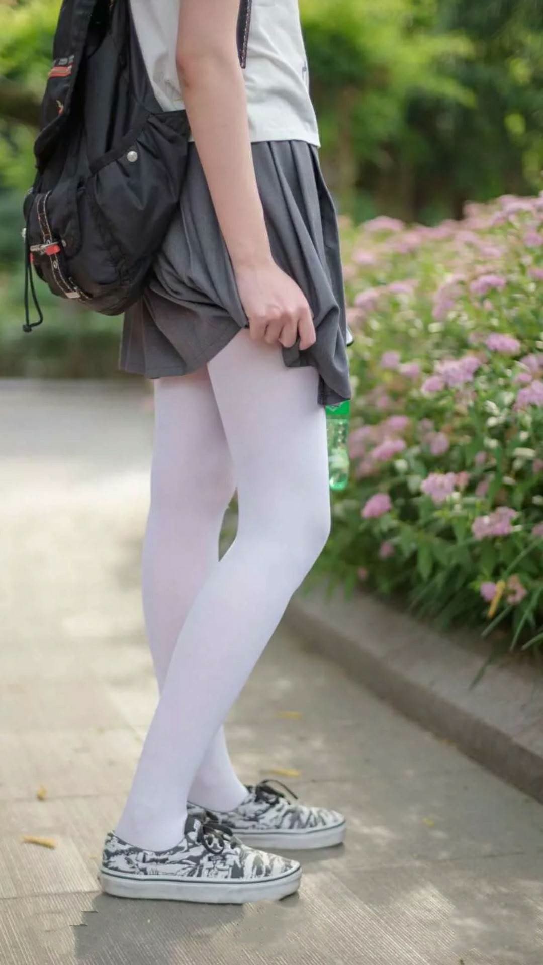 寻找知了洞的实用技巧